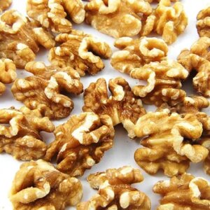 Walnuts 100g